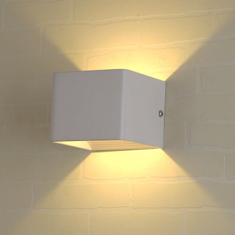 Tronic 5 Watts White Square Directional Wall Light