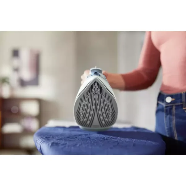 Philips Steam Iron 2600W Steam Iron Continuous 35g and 160g, Steam Boost, Calc Clean -300ml Watertank, Ceramic Non Stick Solt Plate DST5020
