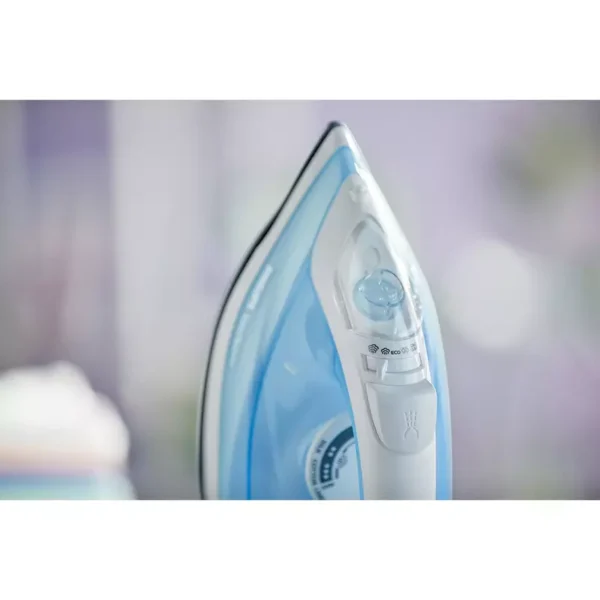 Philips Steam Iron 2000W Non Stick Soleplte, CoS 25g, SOS 90g, Calc Clean -200ml Watertank, Integrated Water Spray GC1740