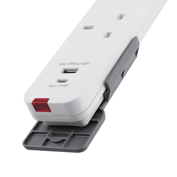 Tronic 3 Way Extension Socket + USB + USB C
