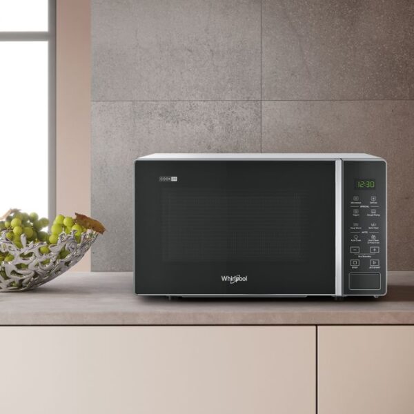 Whirlpool Microwave 20L 700W Solo Digital 18 Auto Cook Menu's Defrost Function Auto Clean & Keep Warm Function MWP-203