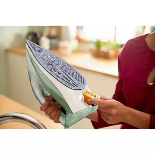 Philips Steam Iron HV 2600W 300ml , 220g Steam Boost, Quick Calc Release and SteamGlide Plus Soleplate, 7000 Series Green DST7012