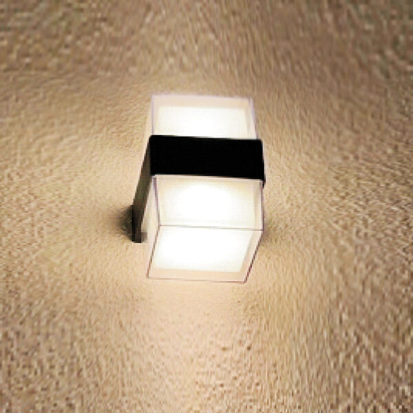 Tronic Stylish Wall Light
