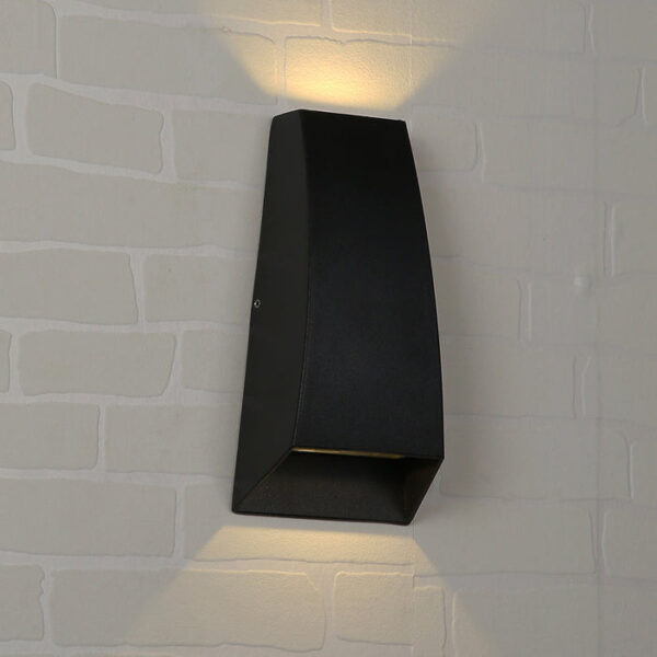 Tronic Modern Wall Light