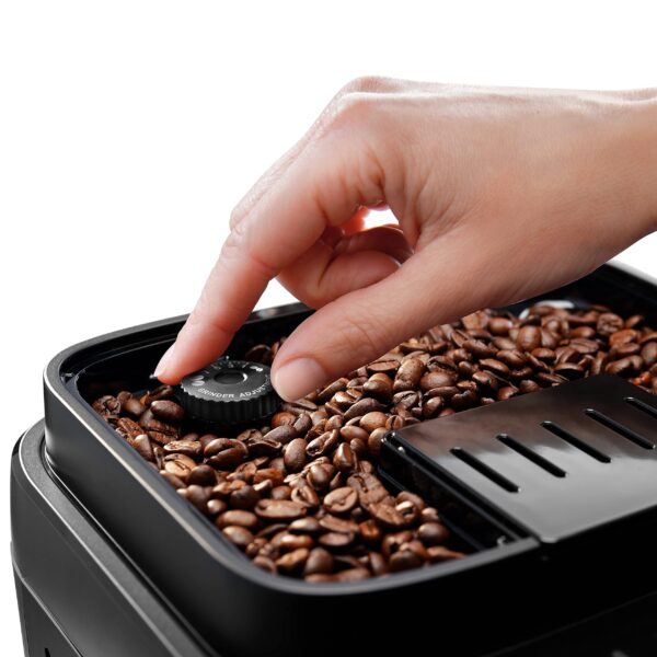 De'Longhi Magnifica EVO Bean to Cup Fully Automatic Coffee Machine Traditional Milk Frother Built In Grinder 100% Arabica Whole Coffee Beans ECAM290.42.TB Titanium & Black