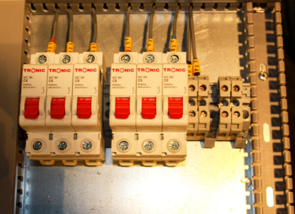 Tronic Automatic Transfer Switch 630A