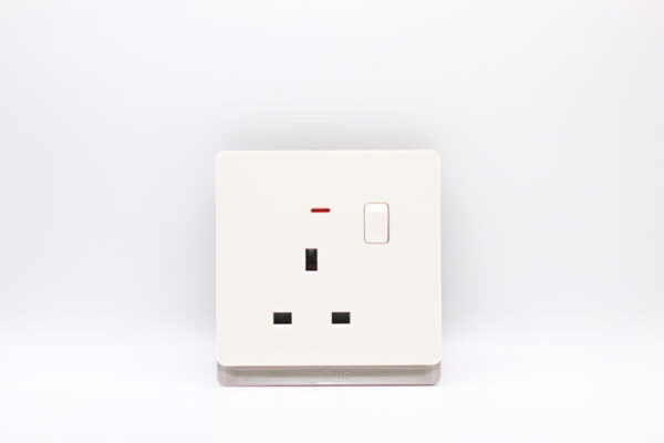 Tronic Single Socket 13Amps