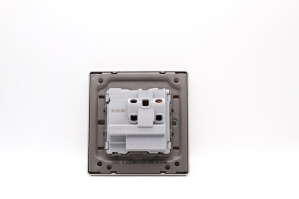 Tronic Single Socket 13Amps