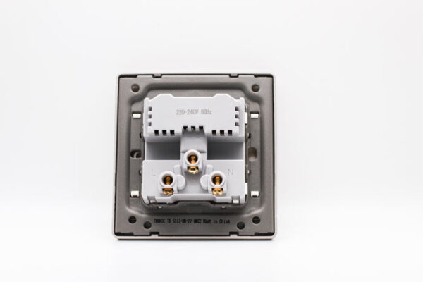 Tronic Single Socket with USB