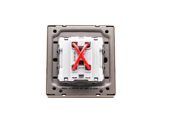 Tronic Intermediate Switch