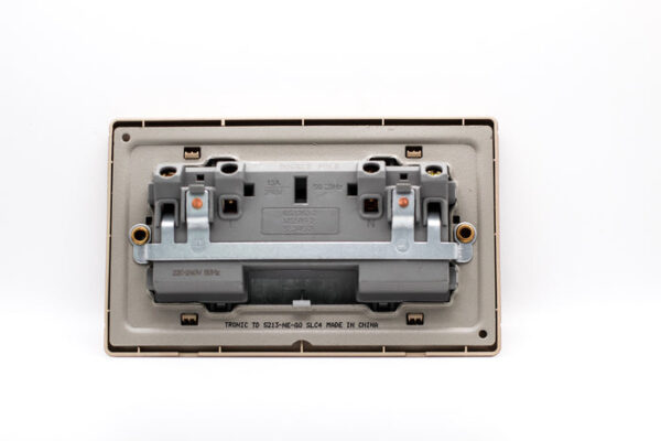 Tronic Twin Socket