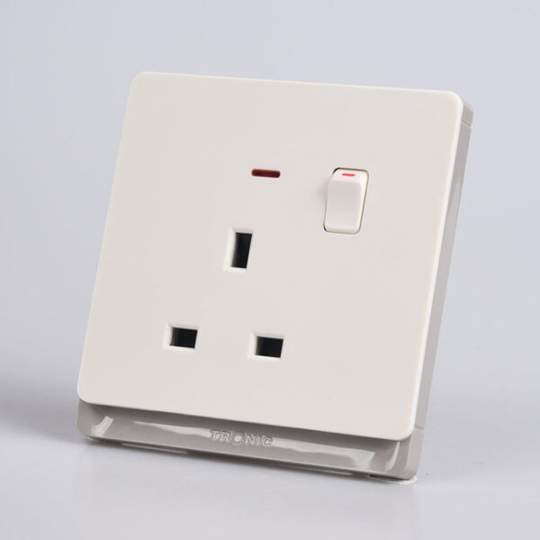 Tronic Single Socket 13Amps