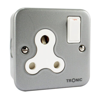 Tronic Single Metal Clad Socket 15Amps