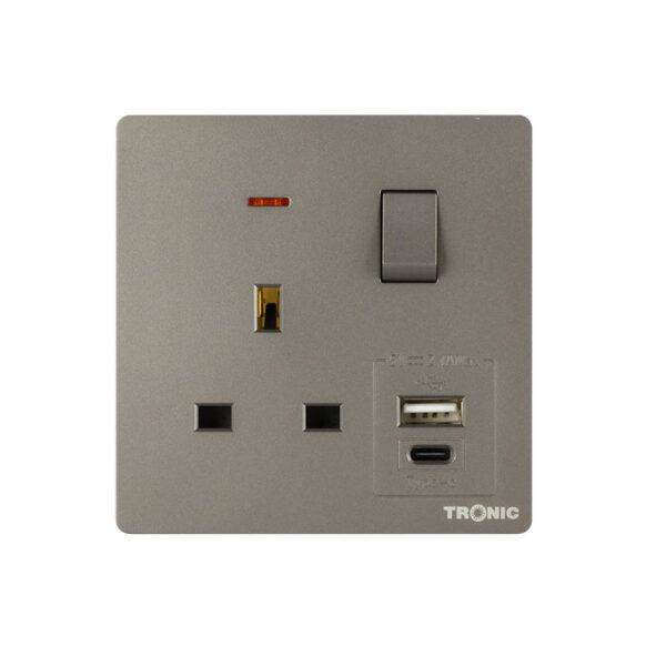Tronic Single Switch Socket with USB + Type C