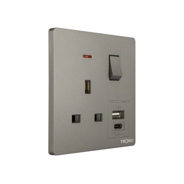 Tronic Single Switch Socket with USB + Type C
