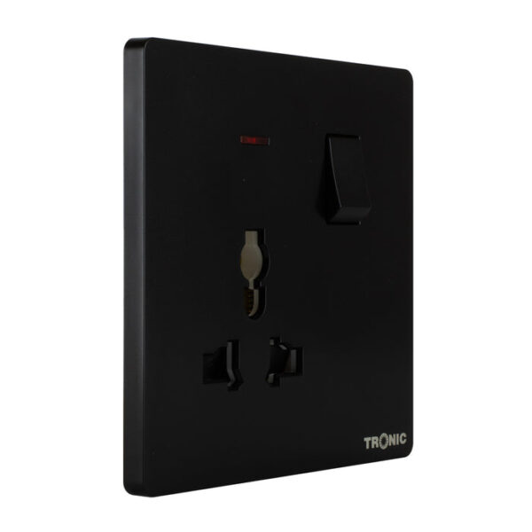 Tronic Universal Single Switch Socket