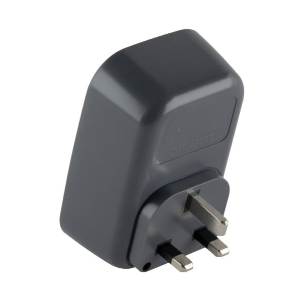 Tronic Power Guard with 2 USB Ports 13Amps