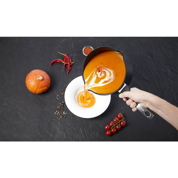 Tefal Unlimited Saucepan 20 CM All Hobs Titanium Non Stick Anti Scratch Safe Non Stick G6 Unlimited Round Saucepan With Pouring Edge Pan Cast Aluminum G2553002