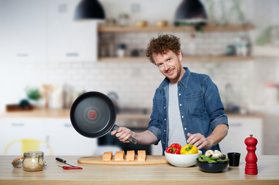 Tefal Unlimited Frypan 26Cm Non Electric G2550502 Aluminium Material Heat Indicator Thermo Signal Titanium Coating Made In France 5 Tefal Unlimited Frypan 26Cm Non Electric G2550502 Aluminium Material Heat Indicator Thermo Signal Titanium Coating Made In France