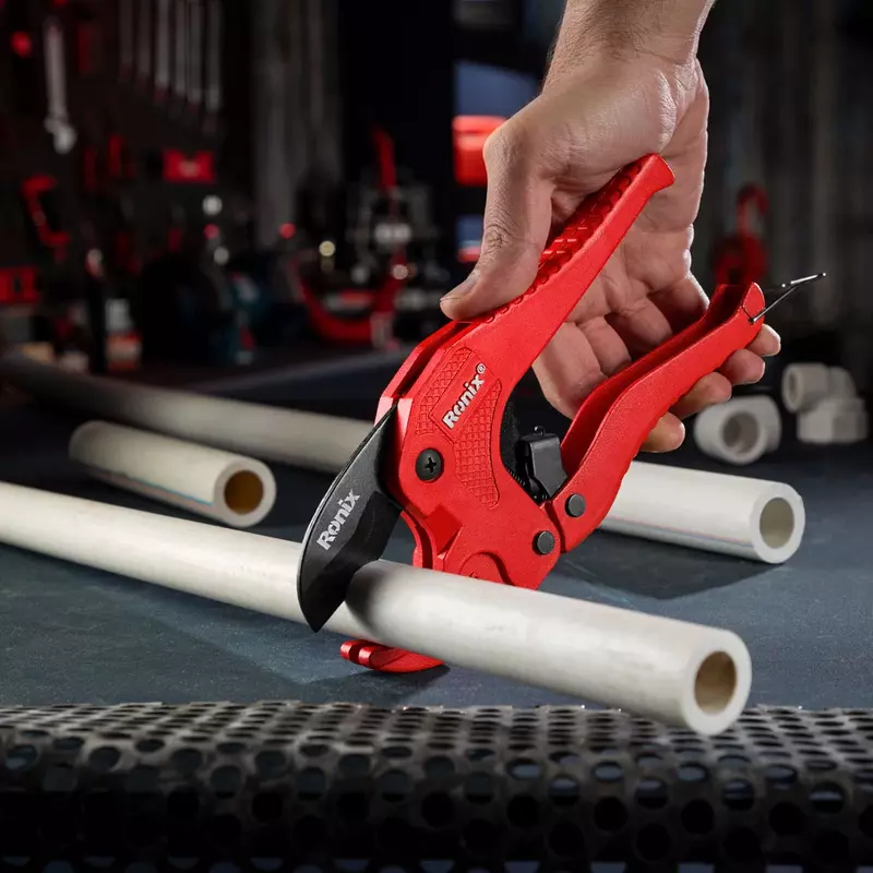 Ronix Pvc Pipe Cutter Working Size 0-33Mm Sk5 + Ptfex4 Adc12 Aluminum Alloy Rh-3204 2 Ronix Pvc Pipe Cutter Working Size 0-33Mm Sk5 + Ptfex4 Adc12 Aluminum Alloy Rh-3204